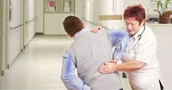 Symptoms and treatment of lumbar osteochondrosis